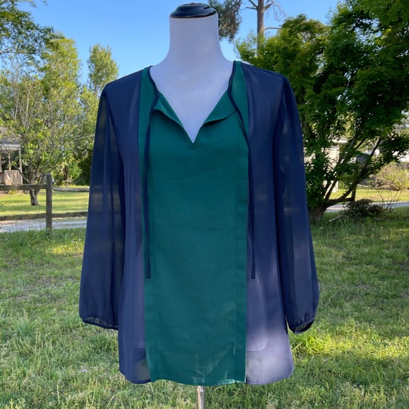 Ann Taylor Blouse Size 10 - Picture 7 of 7